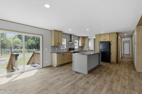 108 Cole Porter Lane Jacksonville NC 28540