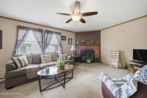 105 Katies Trail Elizabeth City NC 27909