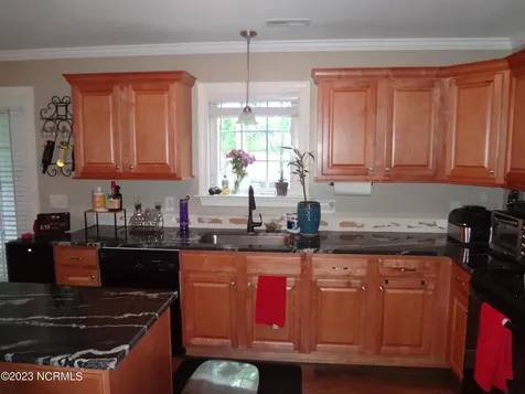 205 South Pointe Drive Winterville NC 28590