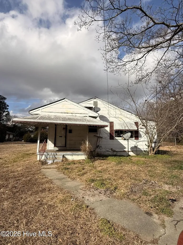 500 Marilyn Drive Kinston NC 28501