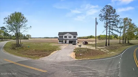 4373 Townsendville/midway Road Maxton NC 28364