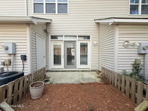 5813 Wrightsville Avenue Wilmington NC 28403