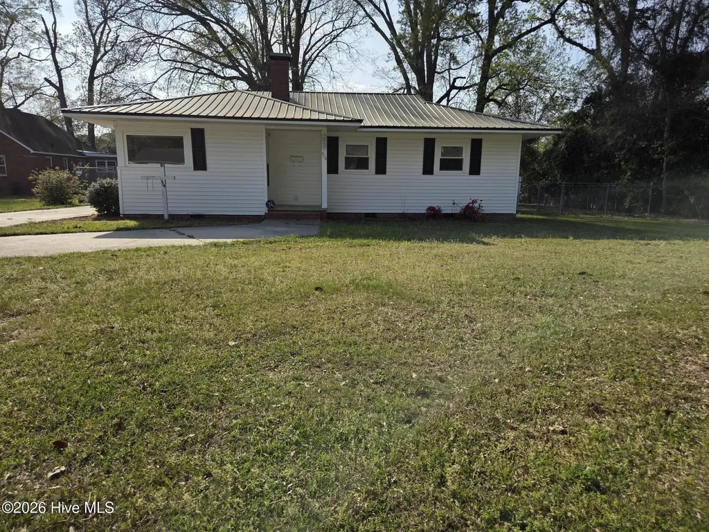 604 Hines Avenue Kinston NC 28504