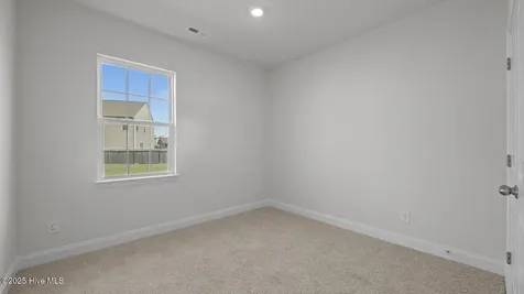 242 Lake Tyler Drive New Bern NC 28560