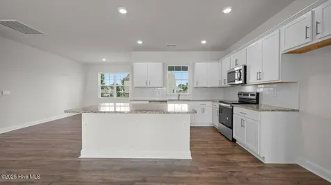242 Lake Tyler Drive New Bern NC 28560