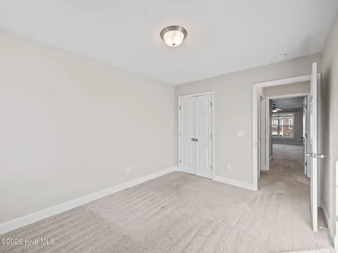 302 S Stingray Lane Sneads Ferry NC 28460