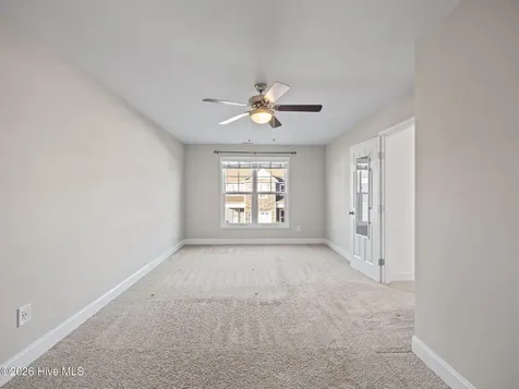 302 S Stingray Lane Sneads Ferry NC 28460