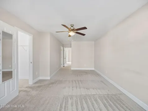 302 S Stingray Lane Sneads Ferry NC 28460