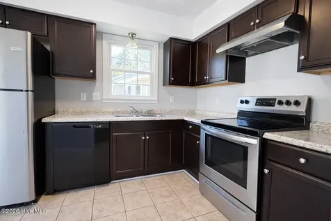 1941 Rolling Ridge Drive Midway Park NC 28544