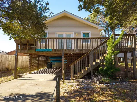 104 E Blackman Street Nags Head NC 27959