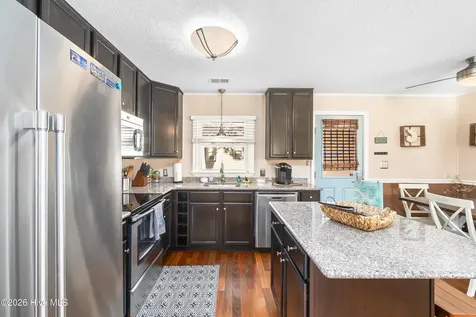 104 E Blackman Street Nags Head NC 27959