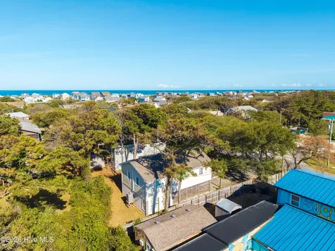 104 E Blackman Street Nags Head NC 27959