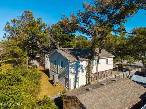 104 E Blackman Street Nags Head NC 27959