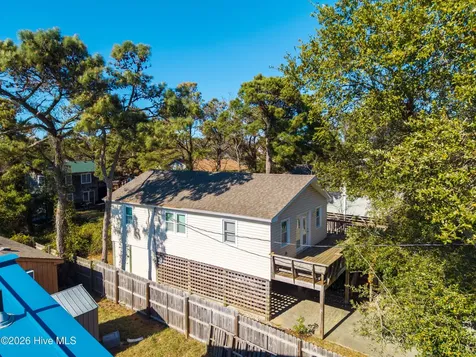 104 E Blackman Street Nags Head NC 27959