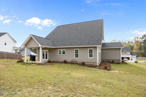 224 Forester Drive Vass NC 28394