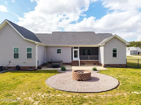 109 Foxglove Drive Moyock NC 27958