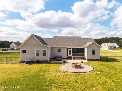 109 Foxglove Drive Moyock NC 27958
