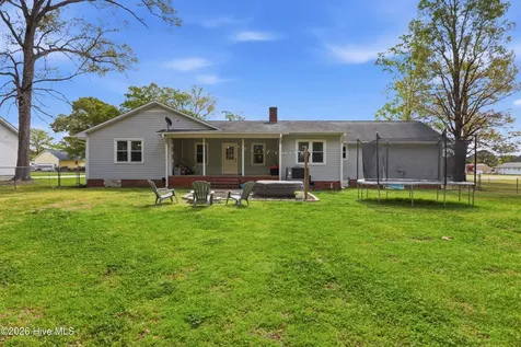 2636 Kevin Drive Kinston NC 28501