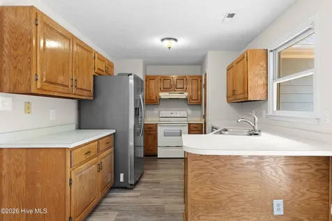 110 Stone Court Jacksonville NC 28540