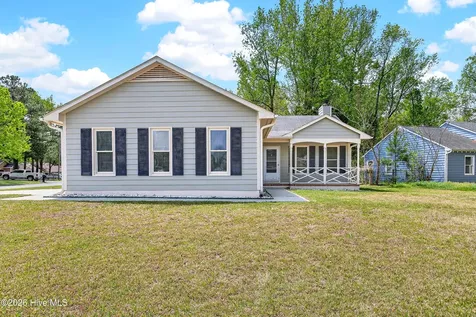 110 Stone Court Jacksonville NC 28540