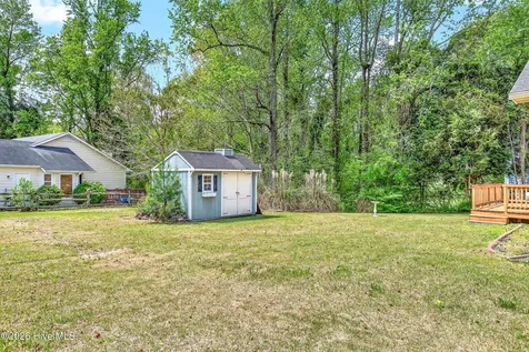 110 Stone Court Jacksonville NC 28540
