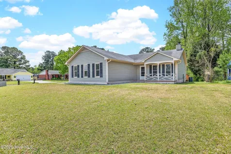 110 Stone Court Jacksonville NC 28540