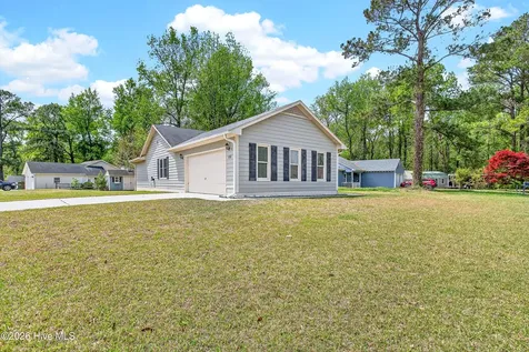 110 Stone Court Jacksonville NC 28540