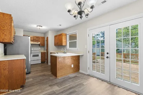 110 Stone Court Jacksonville NC 28540