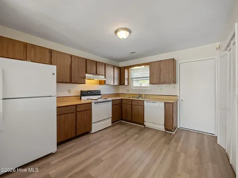 208 Yaupon Drive Jacksonville NC 28546