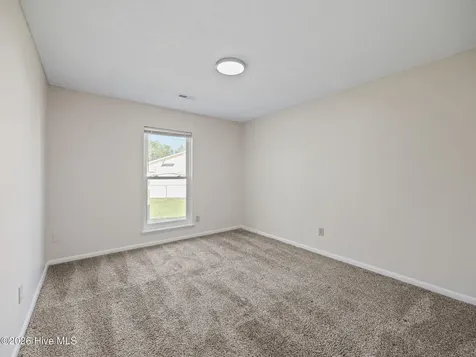 208 Yaupon Drive Jacksonville NC 28546