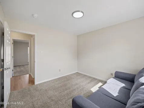208 Yaupon Drive Jacksonville NC 28546