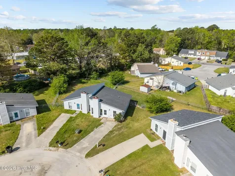 208 Yaupon Drive Jacksonville NC 28546