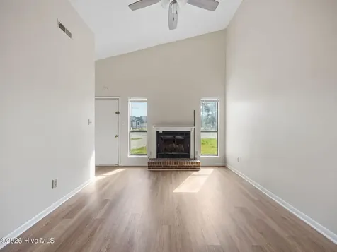 208 Yaupon Drive Jacksonville NC 28546