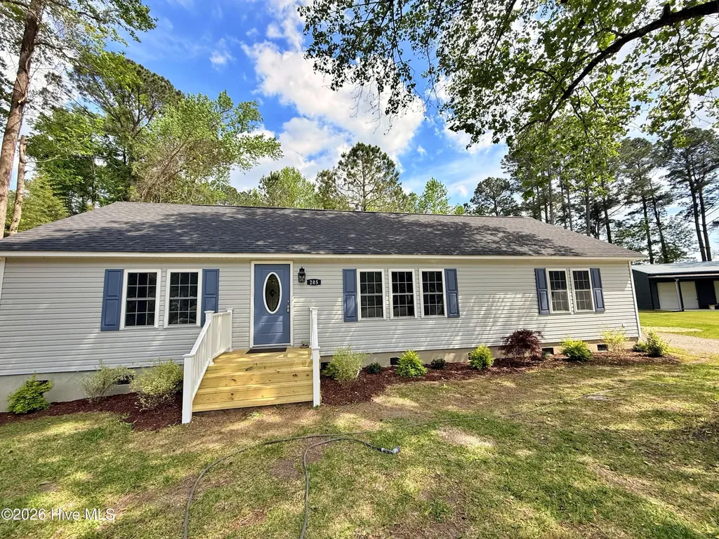 205 Selover Avenue New Bern NC 28560