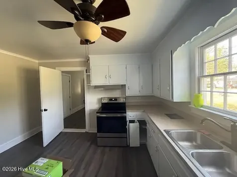 321 S William Hooker Drive Hookerton NC 28538