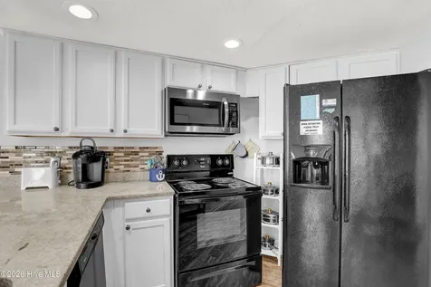 2000 New River Inlet Road North Topsail Beach NC 28460