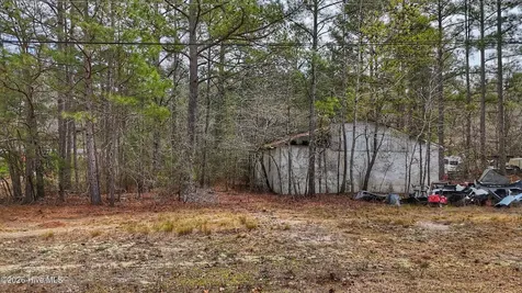 221 Riverview Drive Vass NC 28394