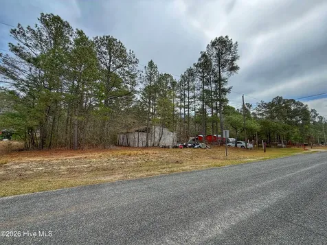 221 Riverview Drive Vass NC 28394