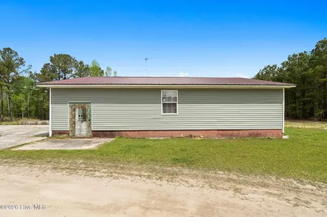 773 Old Wilmington Road Whiteville NC 28472