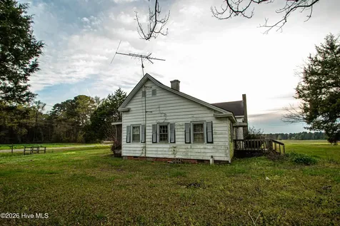 8605 S Nc 41 Highway Wallace NC 28466