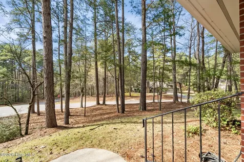 315 Elk Road Southern Pines NC 28387