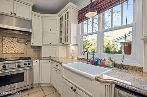 8120 Mason Ridge Lane Wilmington NC 28409