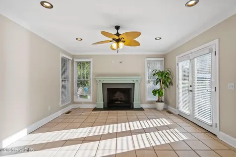 8120 Mason Ridge Lane Wilmington NC 28409