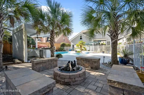 8120 Mason Ridge Lane Wilmington NC 28409