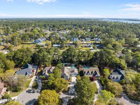8120 Mason Ridge Lane Wilmington NC 28409