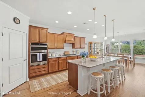 627 Lyrebird Avenue Wilmington NC 28412