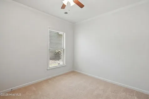 627 Lyrebird Avenue Wilmington NC 28412