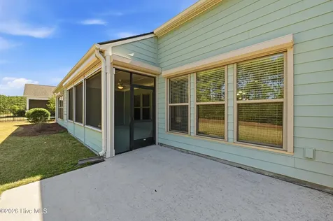 627 Lyrebird Avenue Wilmington NC 28412