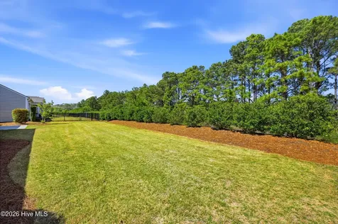 627 Lyrebird Avenue Wilmington NC 28412
