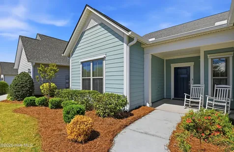 627 Lyrebird Avenue Wilmington NC 28412